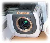 Snímač po sejmutí objektivu: Canon EX2Hi (Kliknutí zvětší)