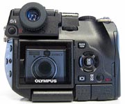 Olympus C-8080 úplně zezadu… (Klikni pro zvětšení)