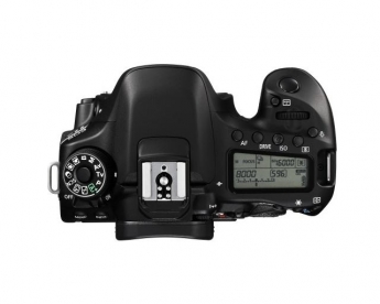 Canon EOS 80D shora...